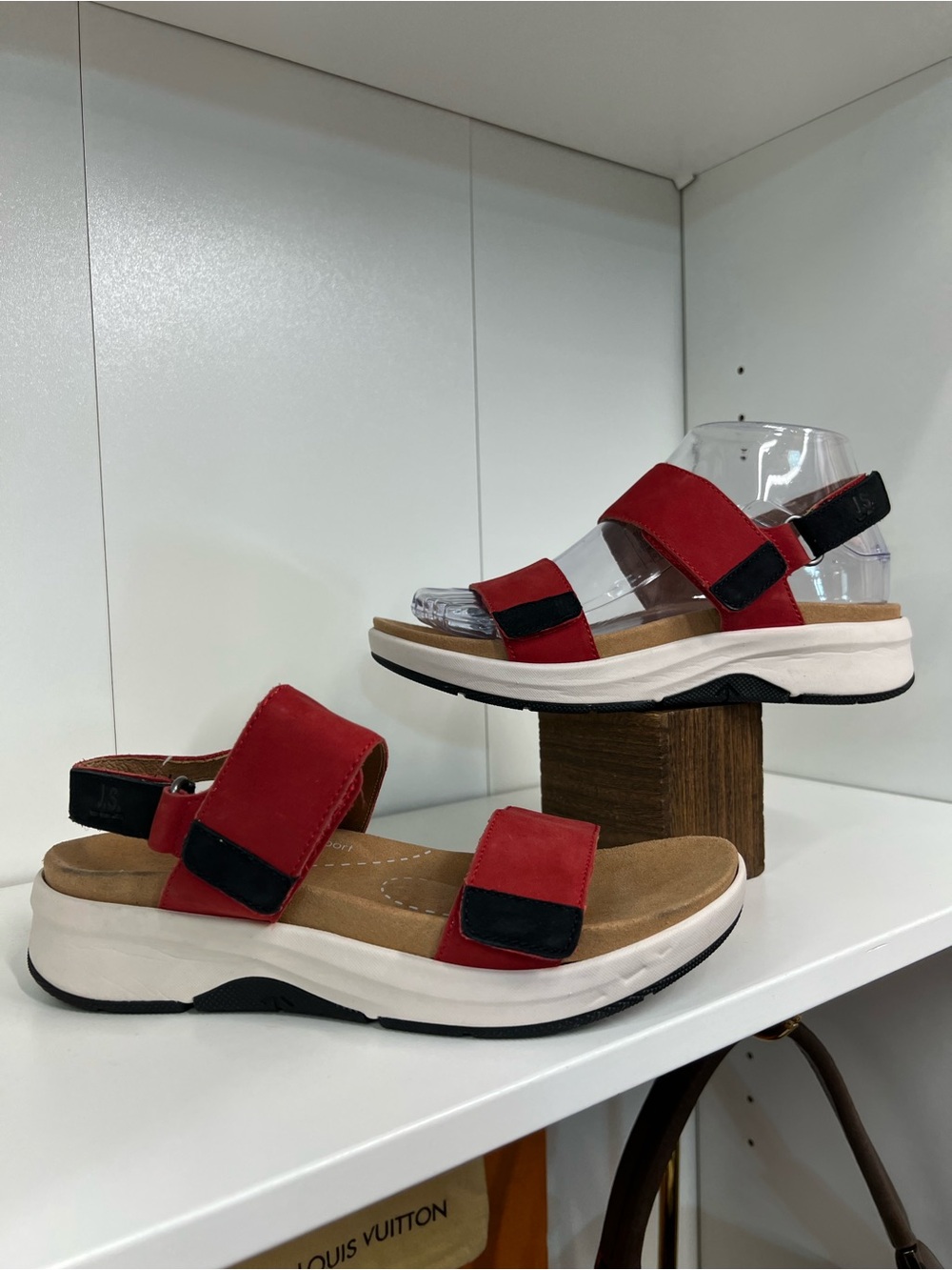 🔥 Josef Seibel Estelle 04 sandals size 37